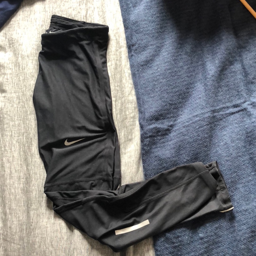 Men’s Large Black Nike leggings.